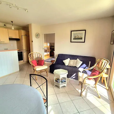 Apartamento Nest With Beautiful Garden And Sea View Dinard